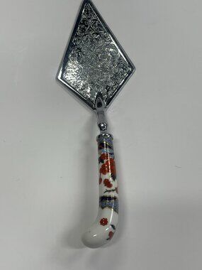 Spode Shima Cake Pie Server Porcelain Handle Ornate Embossed Blade